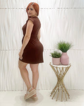 Cargar imagen en el visor de la galería, Chocolate Tshirt Dress
