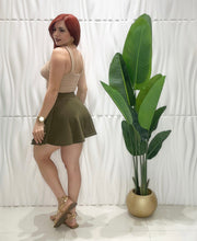 Cargar imagen en el visor de la galería, Olive Skort
