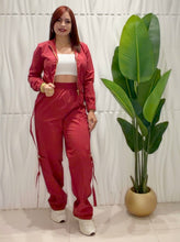 Cargar imagen en el visor de la galería, Burgundy Jacket &amp; Pant Set
