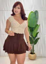 Cargar imagen en el visor de la galería, Butter Yellow &amp; Brown Top
