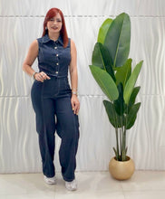 Cargar imagen en el visor de la galería, Denim Dark Vest &amp; Pant Set
