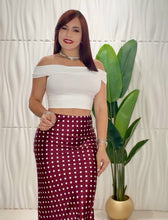 Cargar imagen en el visor de la galería, Off Shoulder White Basic Top

