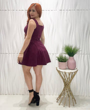 Cargar imagen en el visor de la galería, Burgundy Dress
