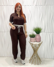 Cargar imagen en el visor de la galería, Travel Coffee Sweater Set
