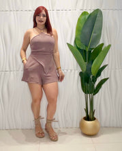 Cargar imagen en el visor de la galería, Halter Mocha Romper
