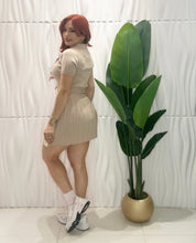 Cargar imagen en el visor de la galería, Sweater Nude Top &amp; Skirt Set
