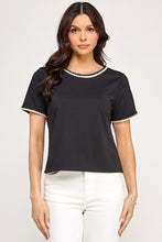 Cargar imagen en el visor de la galería, Basic Tshirt
