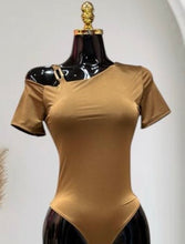 Cargar imagen en el visor de la galería, Gold Body Suit
